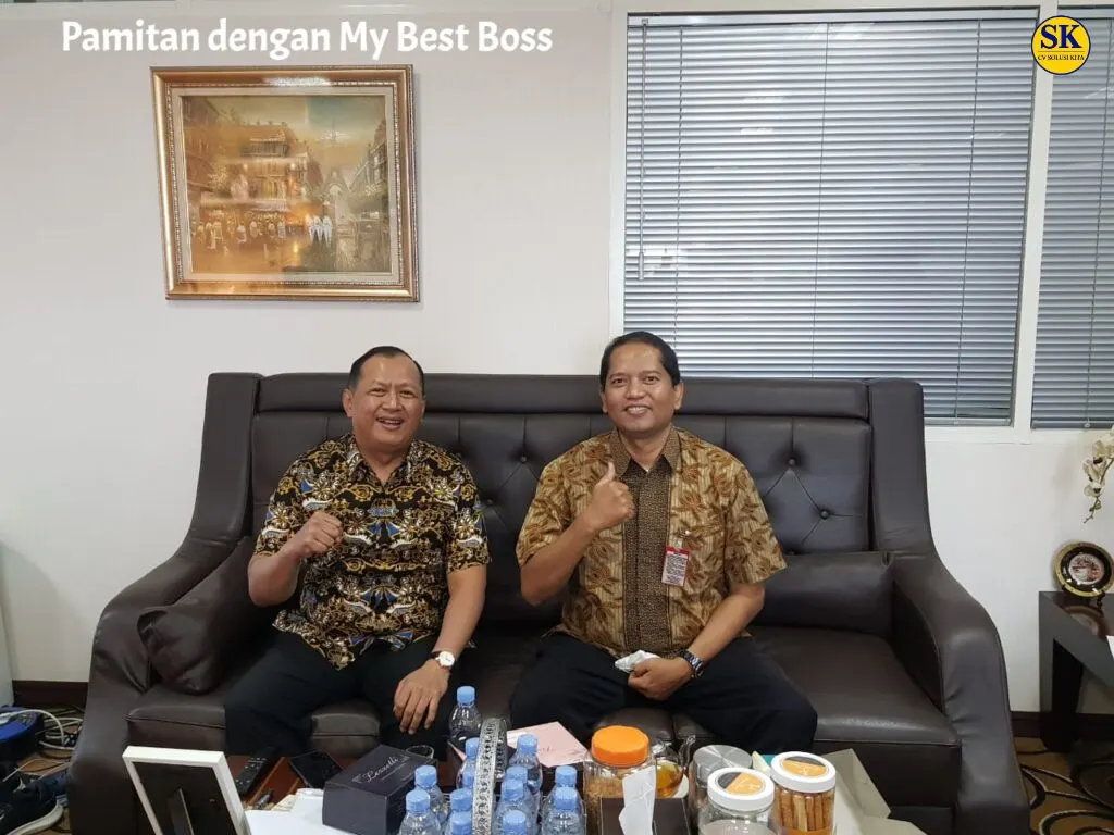 Momen perpisahan dengan atasan saat bekerja di Direktorat Jenderal Pajak (DJP)