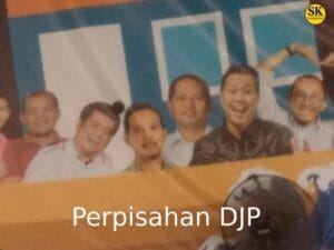 Foto perpisahan bersama DJP sebagai momen kebersamaan dan apresiasi atas kerja sama yang terjalin